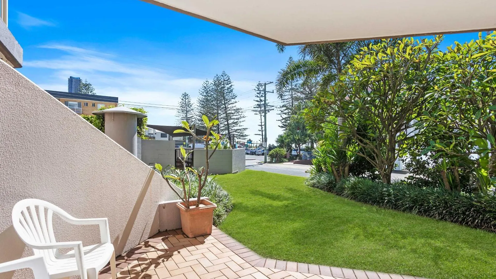Sandown - Hosted By Burleigh Letting *