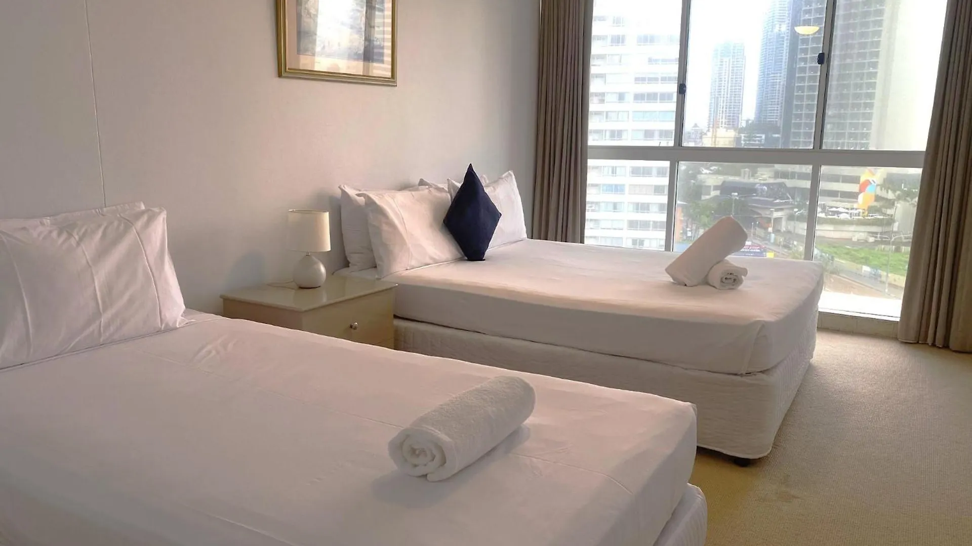 Hi Surf Beachfront Aparthotel