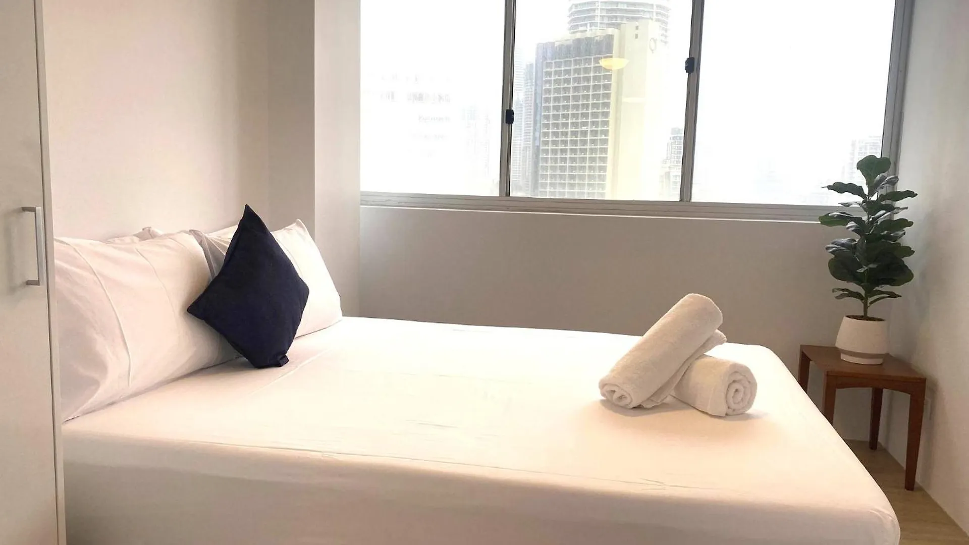 Hi Surf Beachfront 4*
