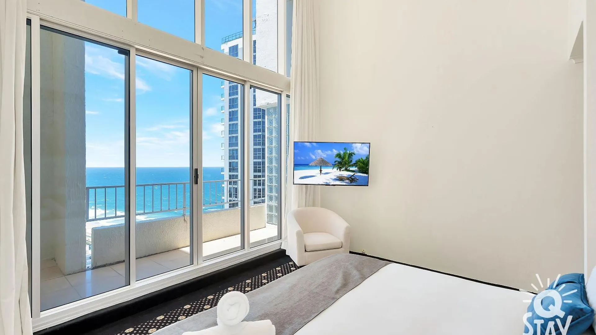 3 Bedroom Penthouse With Private Pool - Q Gold Coast