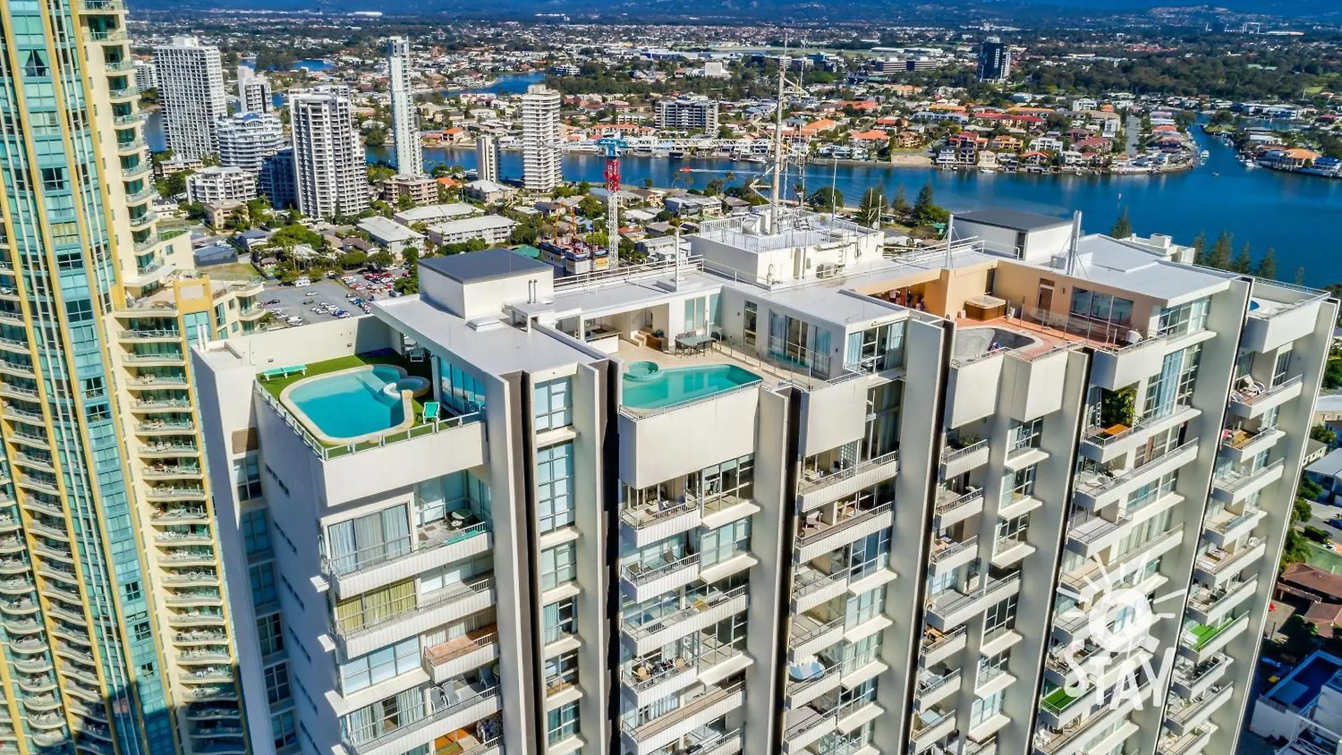 Apartment 3 Bedroom Penthouse With Private Pool - Q Gold Coast