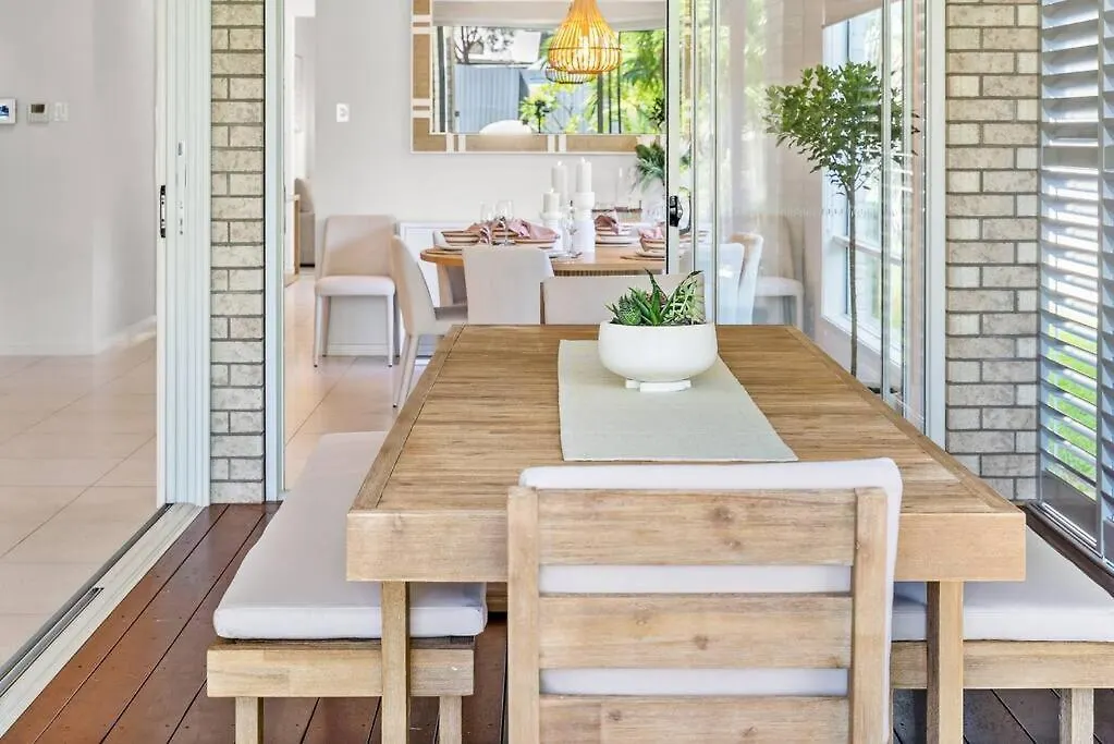 Burleigh Getaway