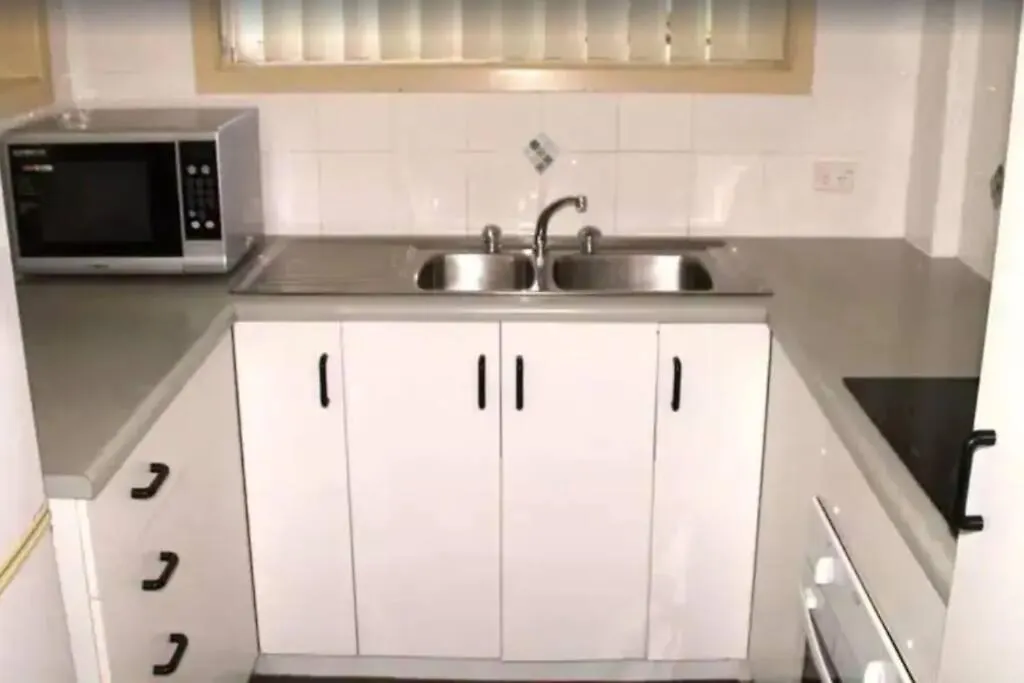 Apartment Comfy Unit In Palm Gables Palm Beach! Gold Coast