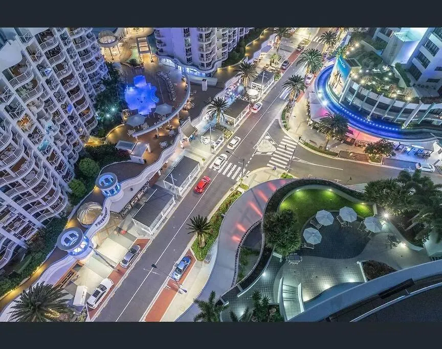 Luxury Wave Broadbeach 2302 Apartment