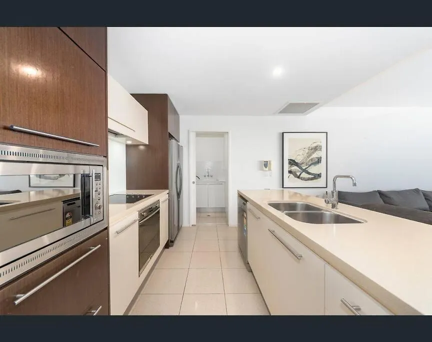 Apartment Luxury Wave Broadbeach 2302