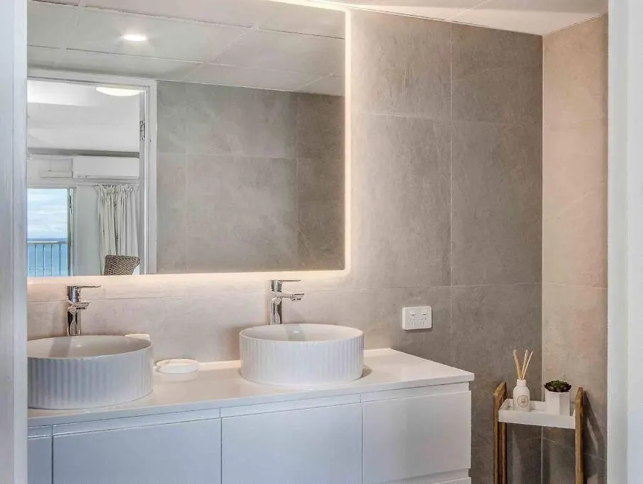 Absolute Beachfront In Paradise Gold Coast