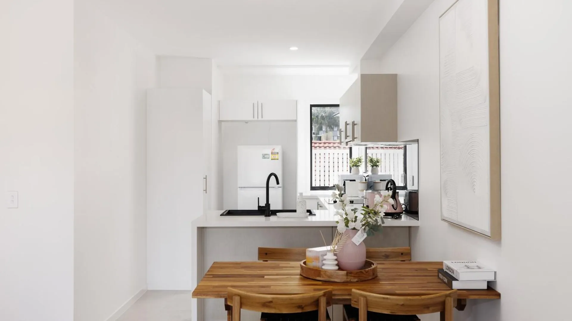 Holiday home Netflix Brand New 4br Fast Nbn Ac Free Parking *