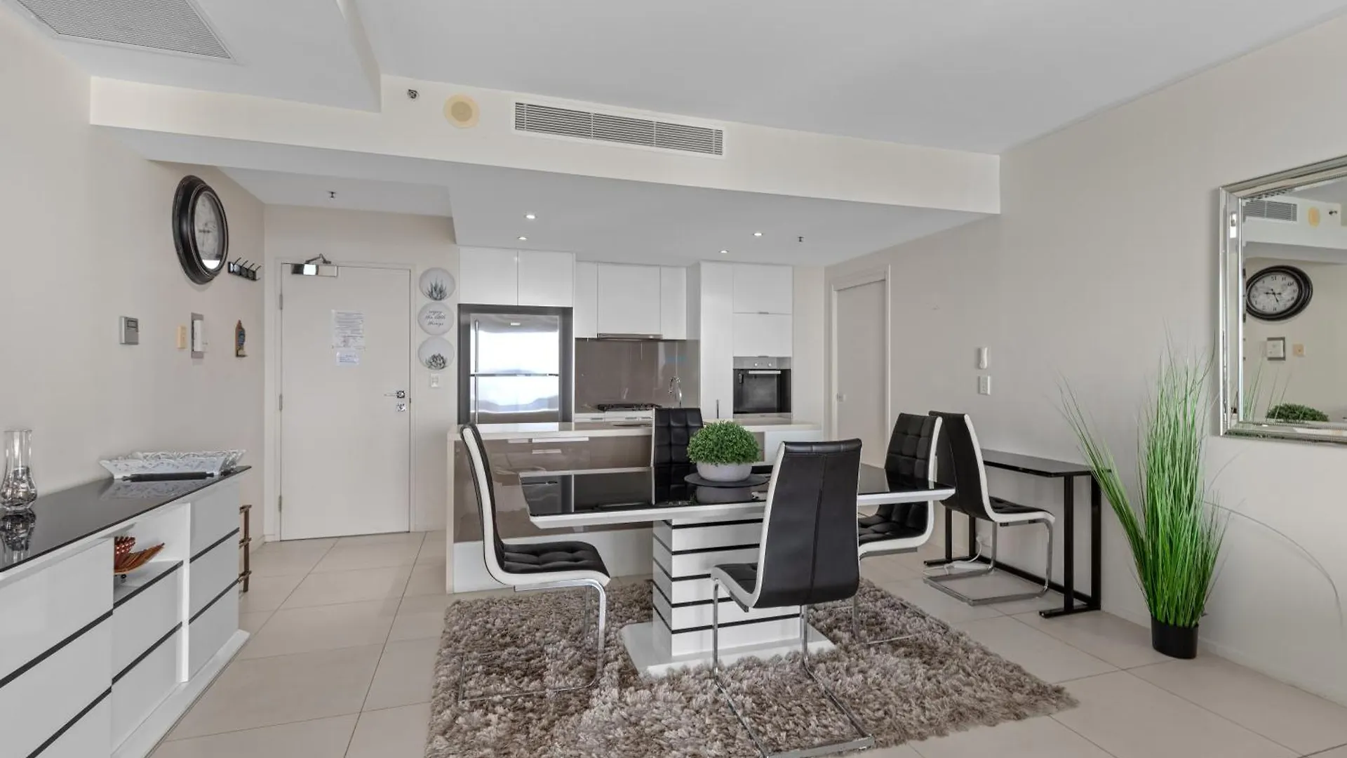 Üdülőközpont Ultra Broadbeach