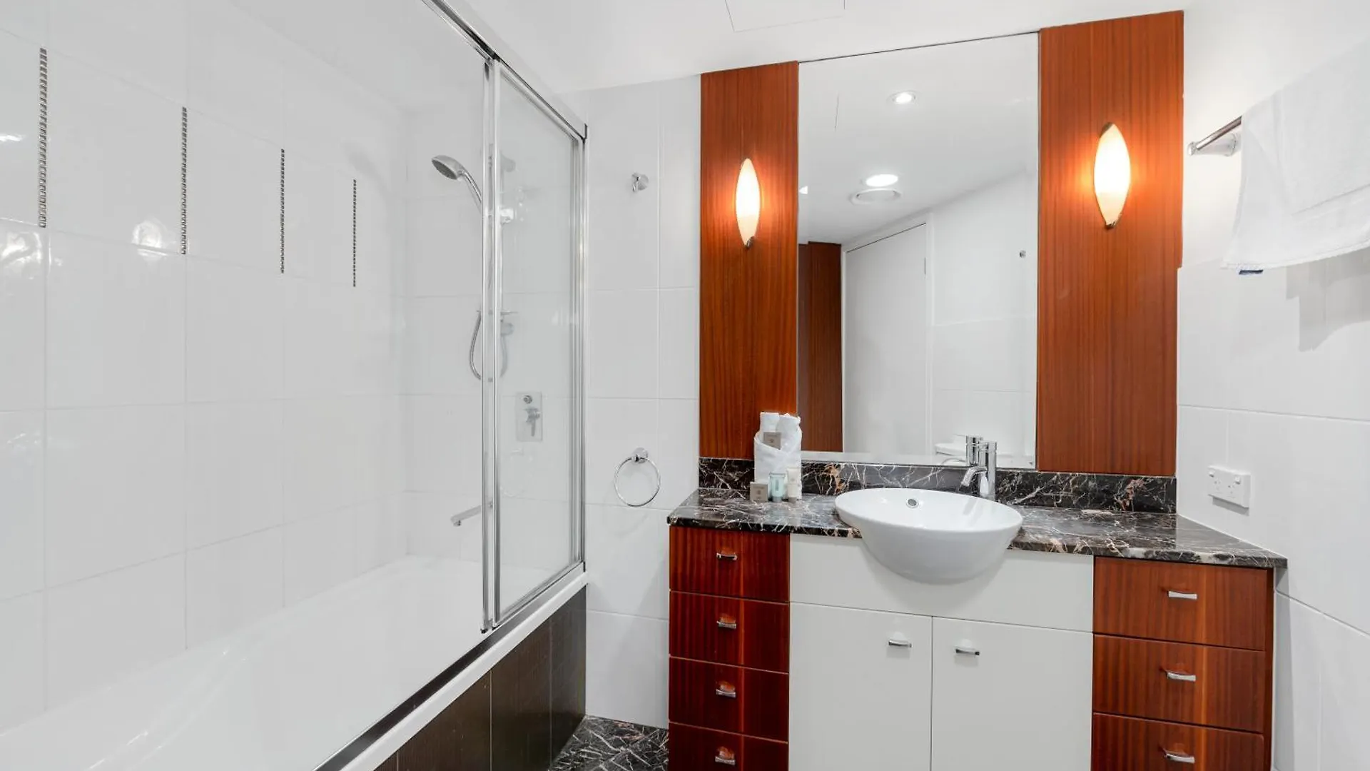 Spectacular Ocean View 3 Pools Gym And Sauna Gold Coast