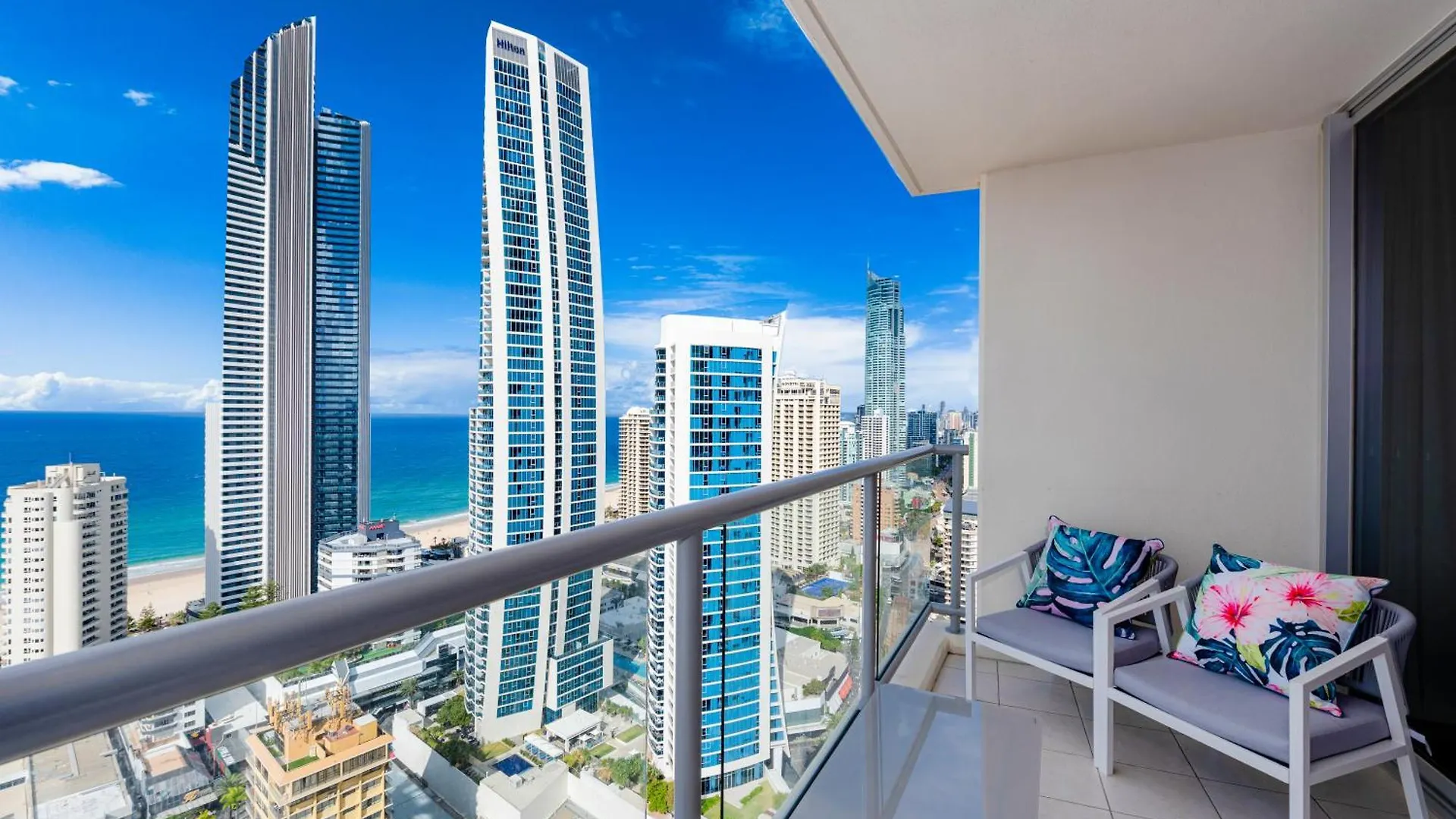 Apartment Spectacular Ocean View 3 Pools Gym And Sauna