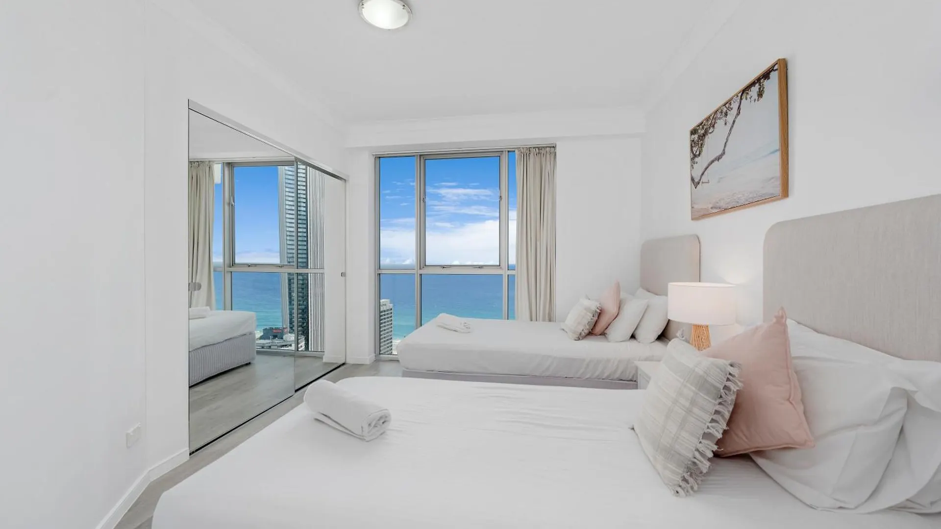 Apartment Spectacular Ocean View 3 Pools Gym And Sauna