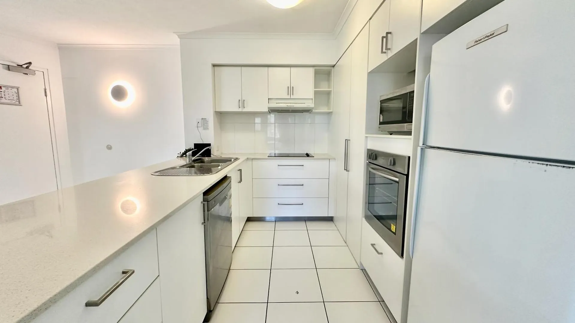 Diamond 116 * Gold Coast