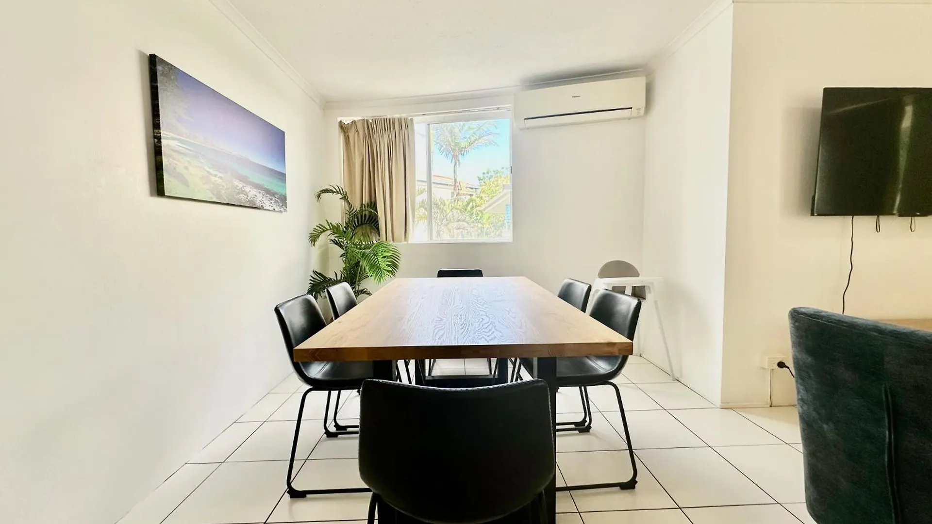 Diamond 116 Gold Coast