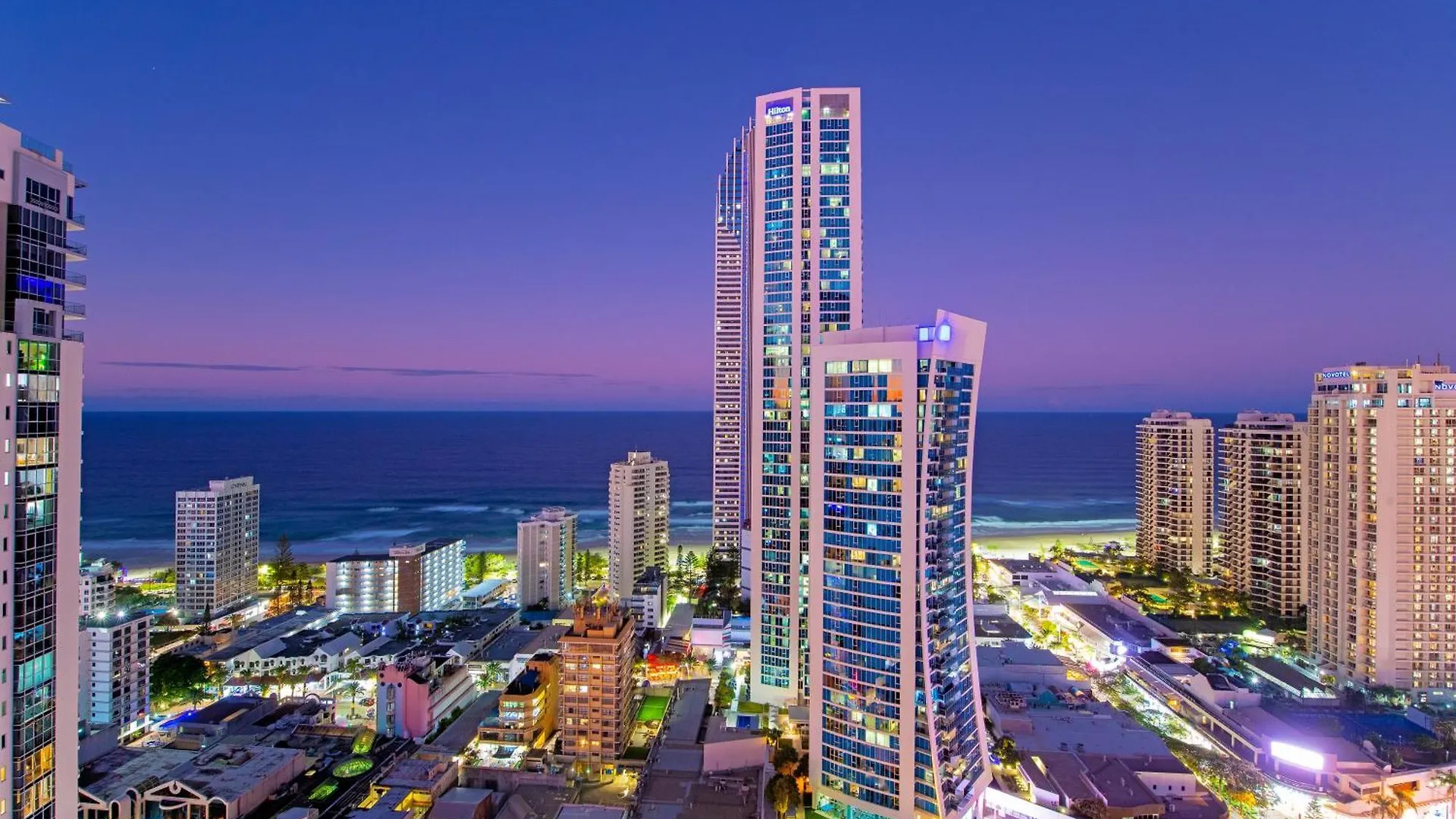 Self-contained At Circle On Cavill - Privately Managed - Wow Apartment Gold Coast