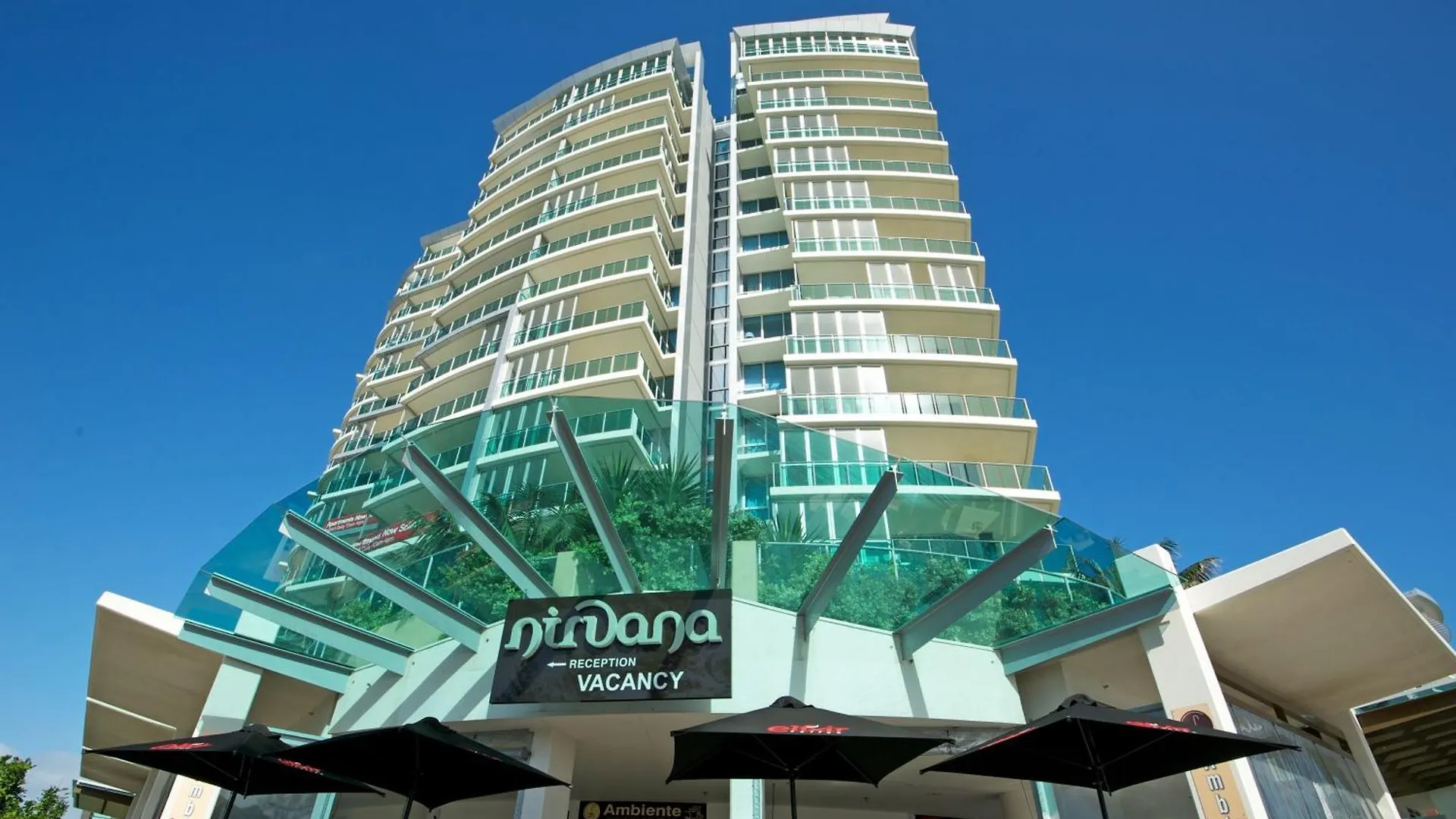 Aparthotel Nirvana By The Sea Gold Coast