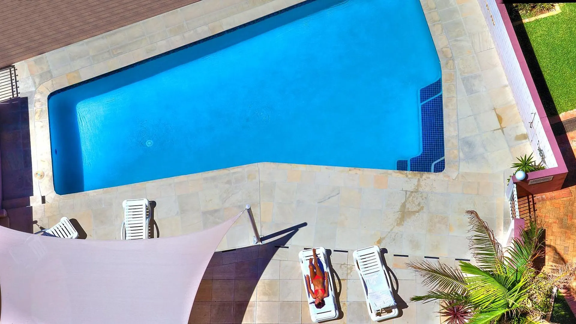 Narrowneck Court Aparthotel