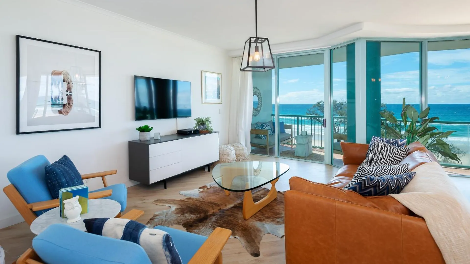 The Waterford On Main Resort