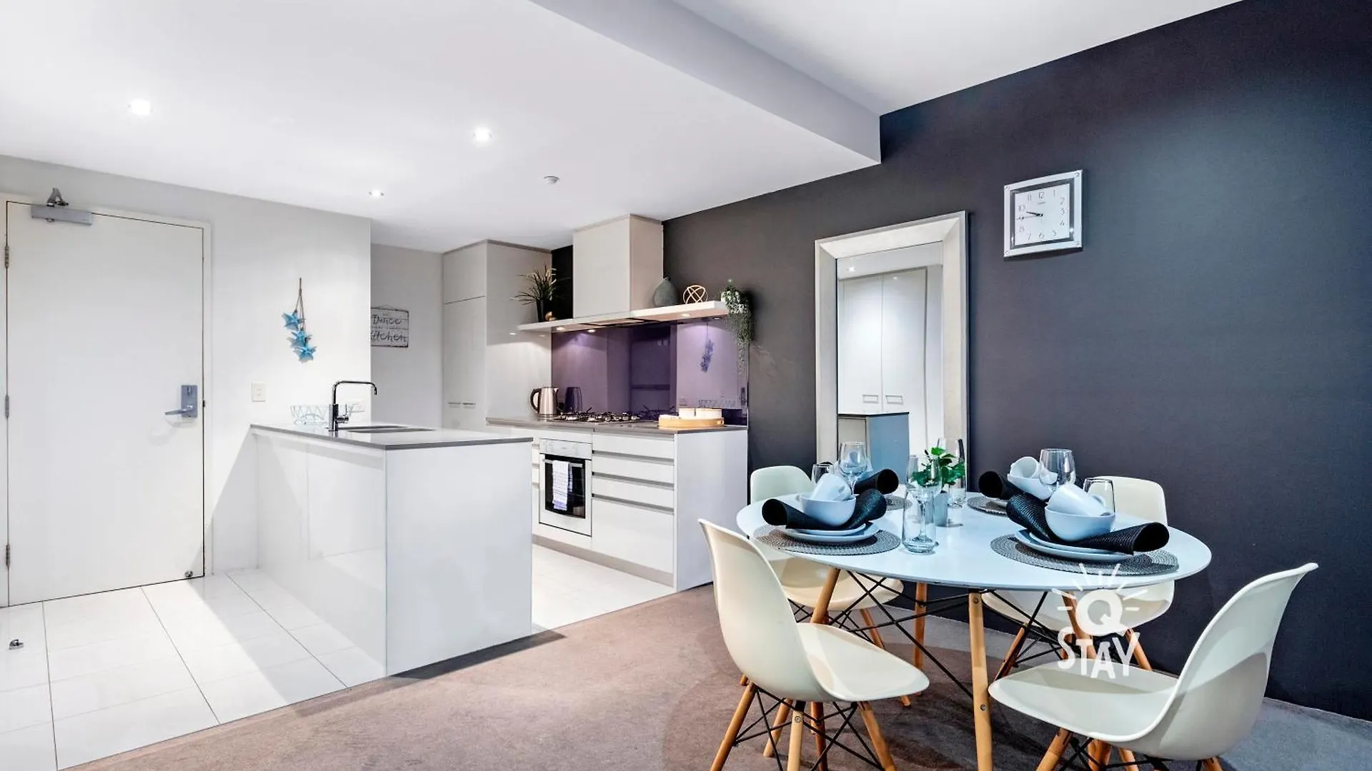 Circle On Cavill - 2 Bedroom Hinterland In The Heart Of Surfers Paradise Appartamento Gold Coast