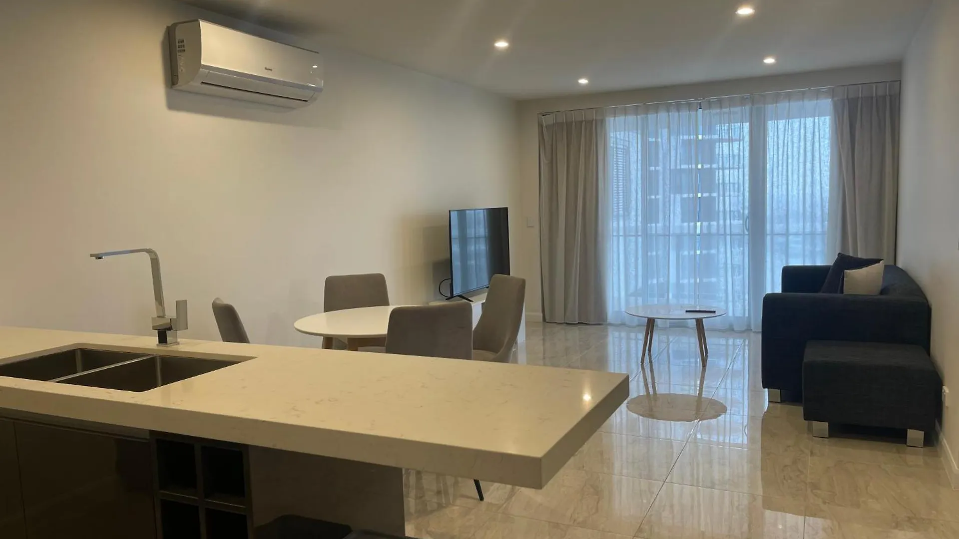 Serenity Surfers Paradise