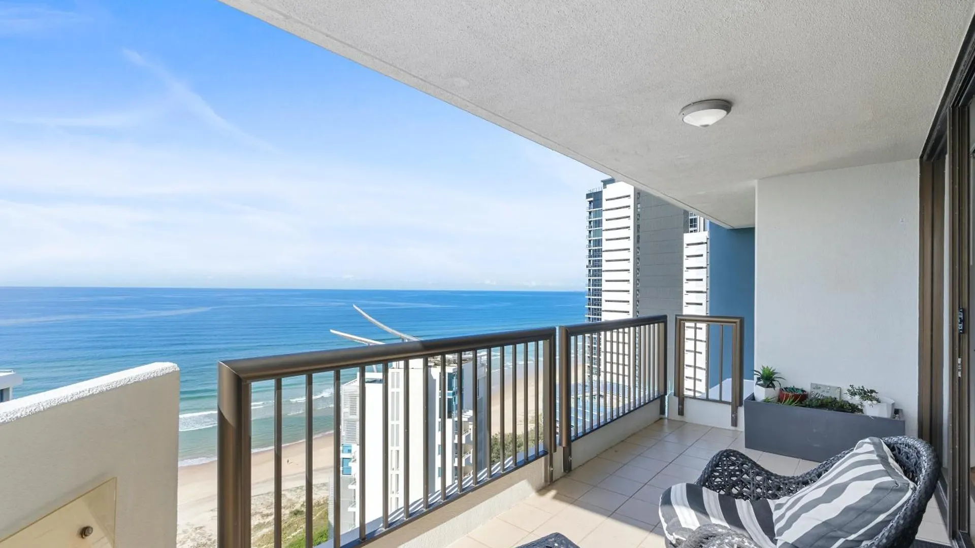 Longbeach - Hosted By Coastal Letting * Gold Coast