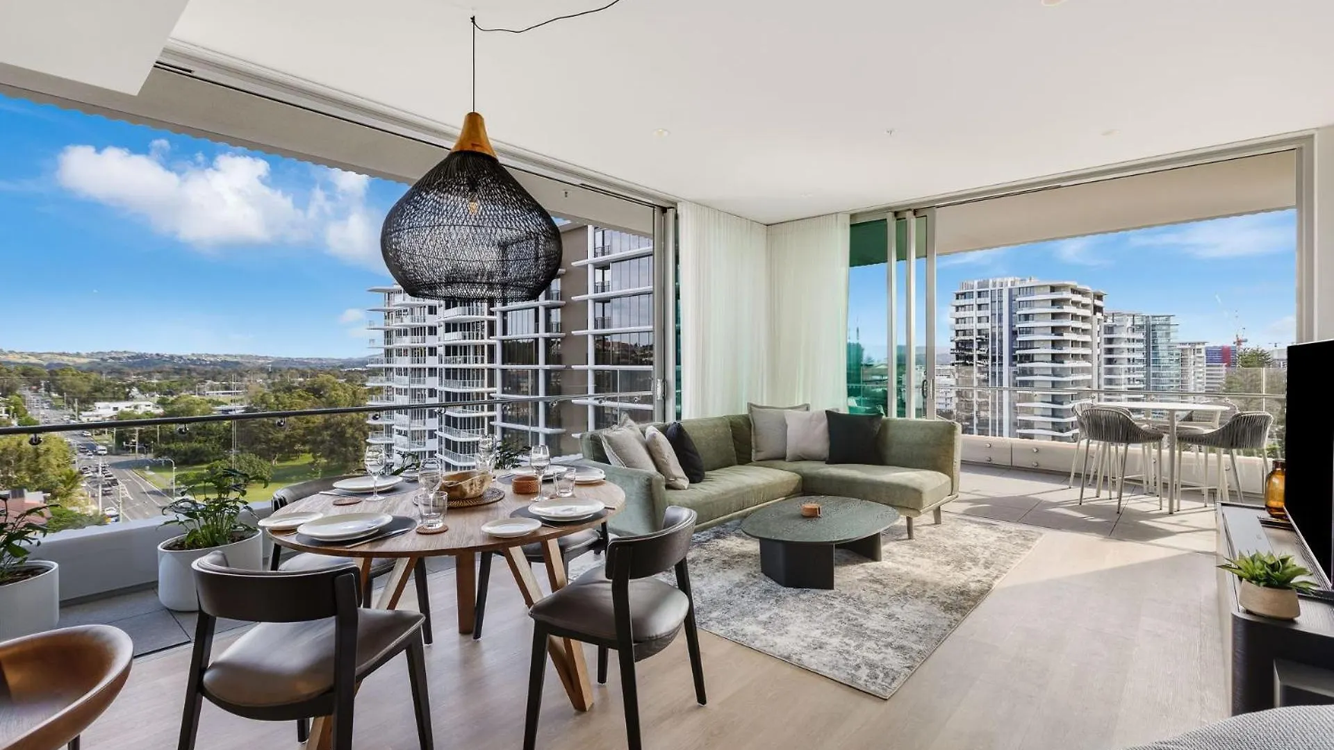 Apartment Miles At Kirra Unit 907