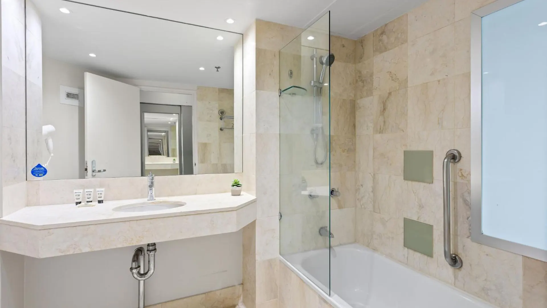 Inn Cosy Studio With Ocean Views & Rooftop Jacuzzis *