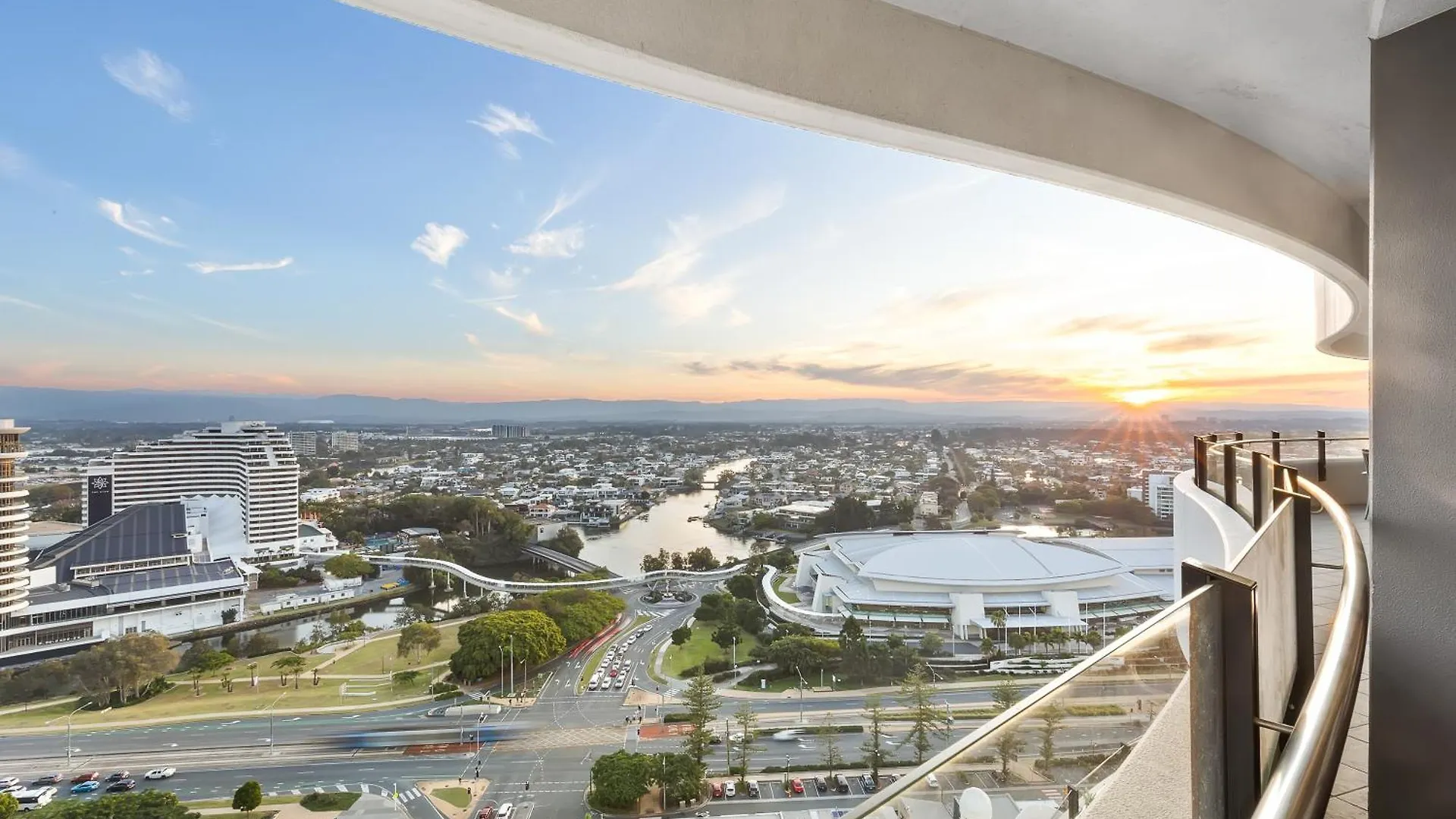 The Wave 2404 Apartment Gold Coast