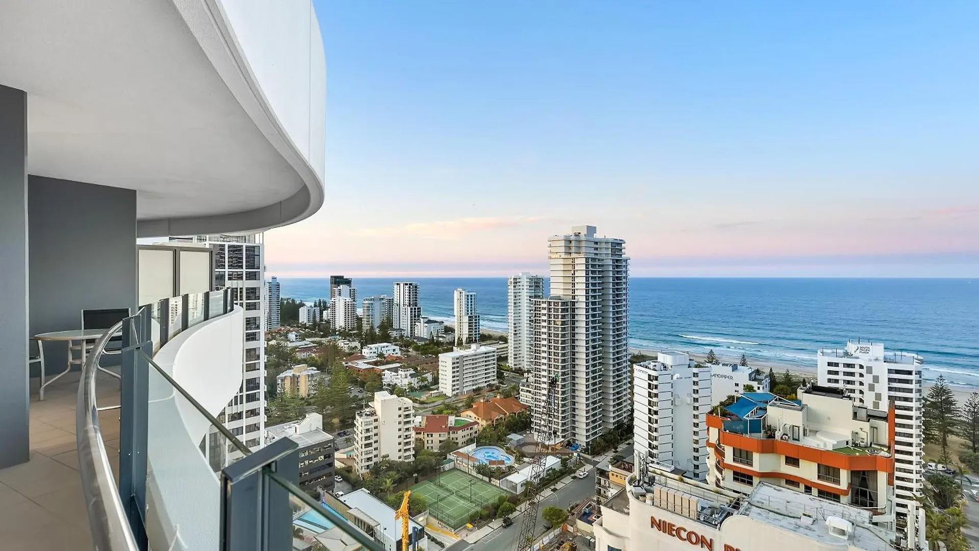 The Wave 2404 * Gold Coast