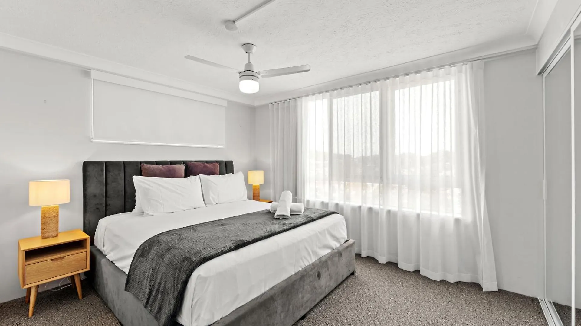 Aparthotel Burleigh Tower 4*