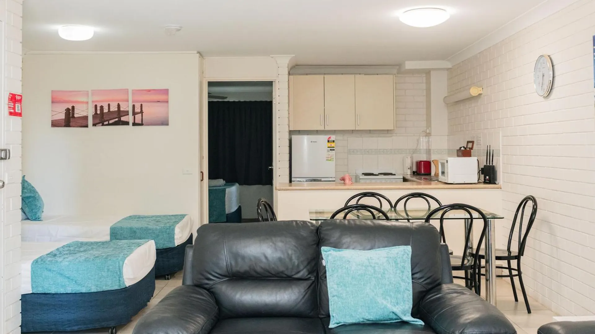 Aparthotel Trickett Gardens 3*