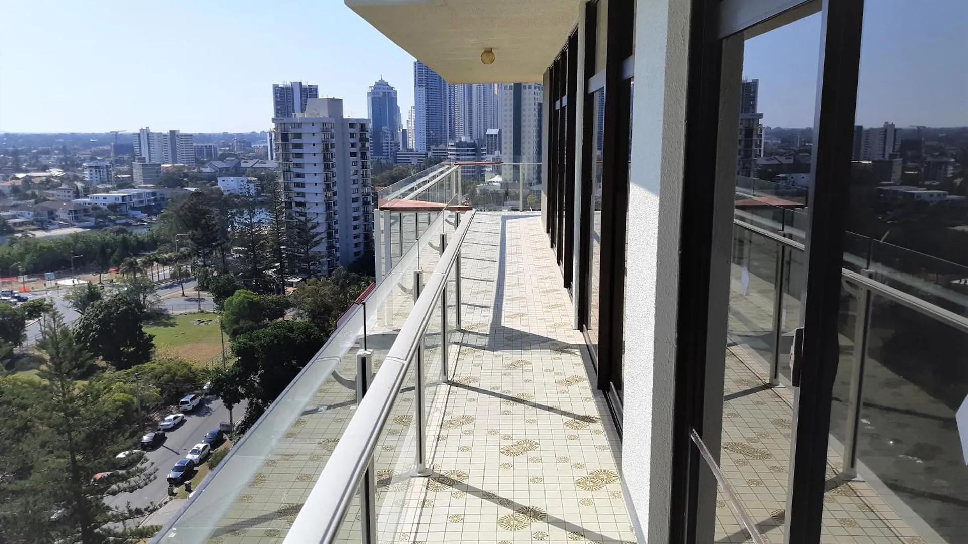 Appart hôtel Surfers 4*