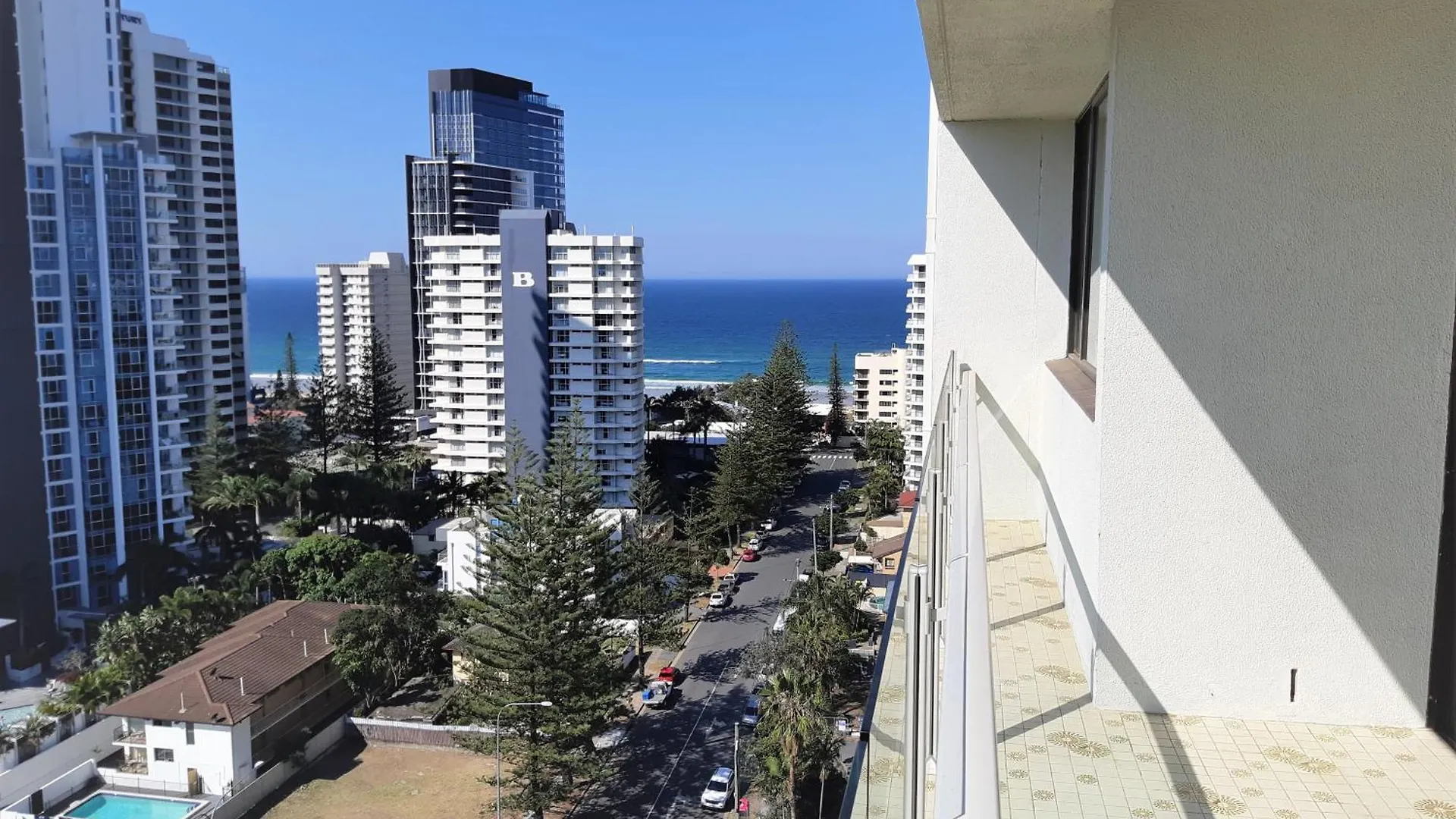 Appart hôtel Surfers 4*