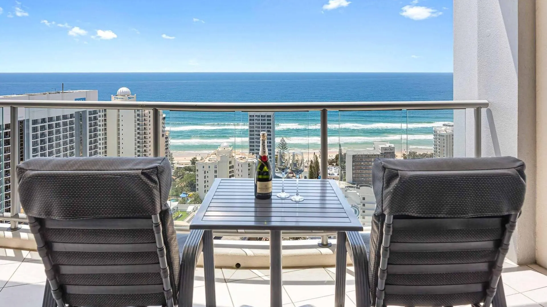 Chevron Renaissance Apartment Gold Coast
