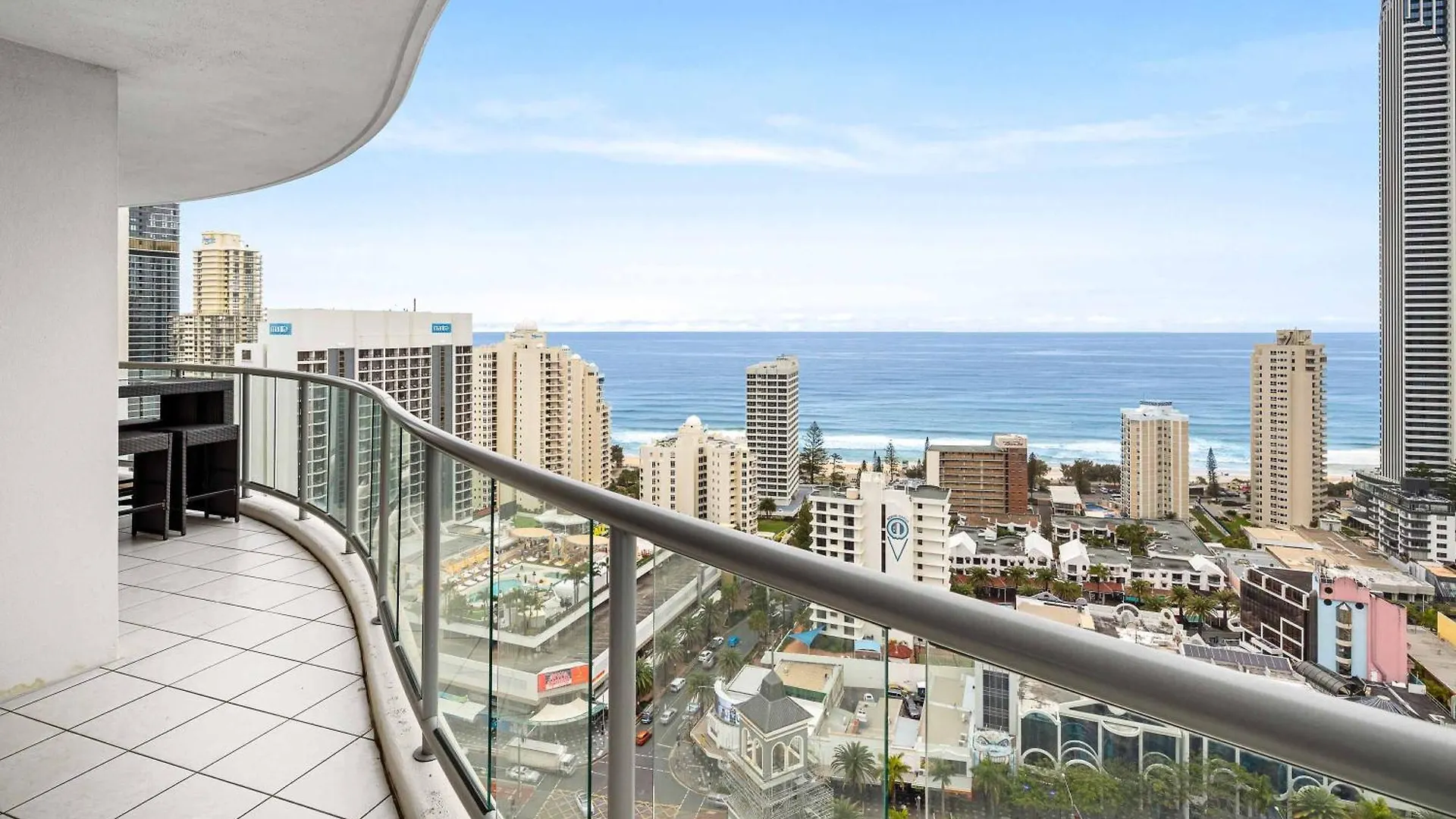 Chevron Renaissance * Gold Coast