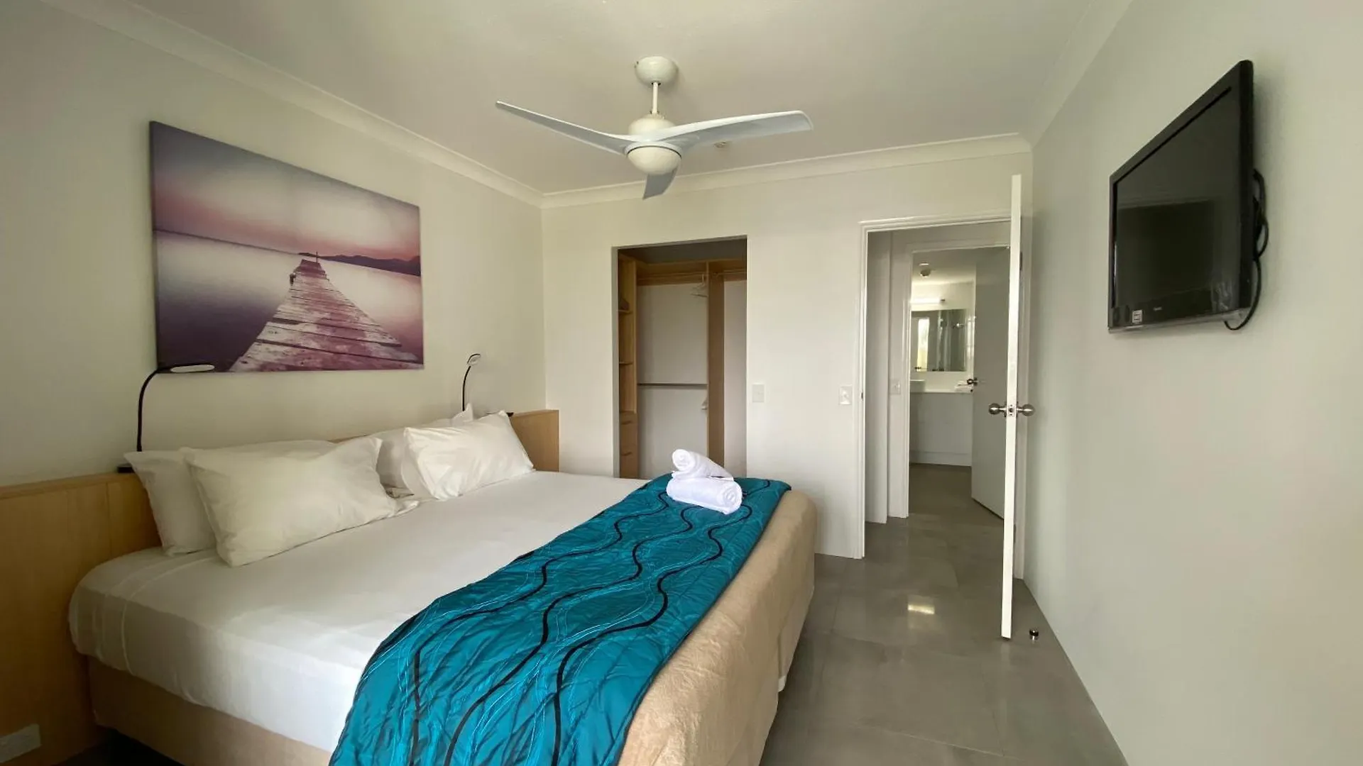 Üdülőközpont Paradise Island 3*