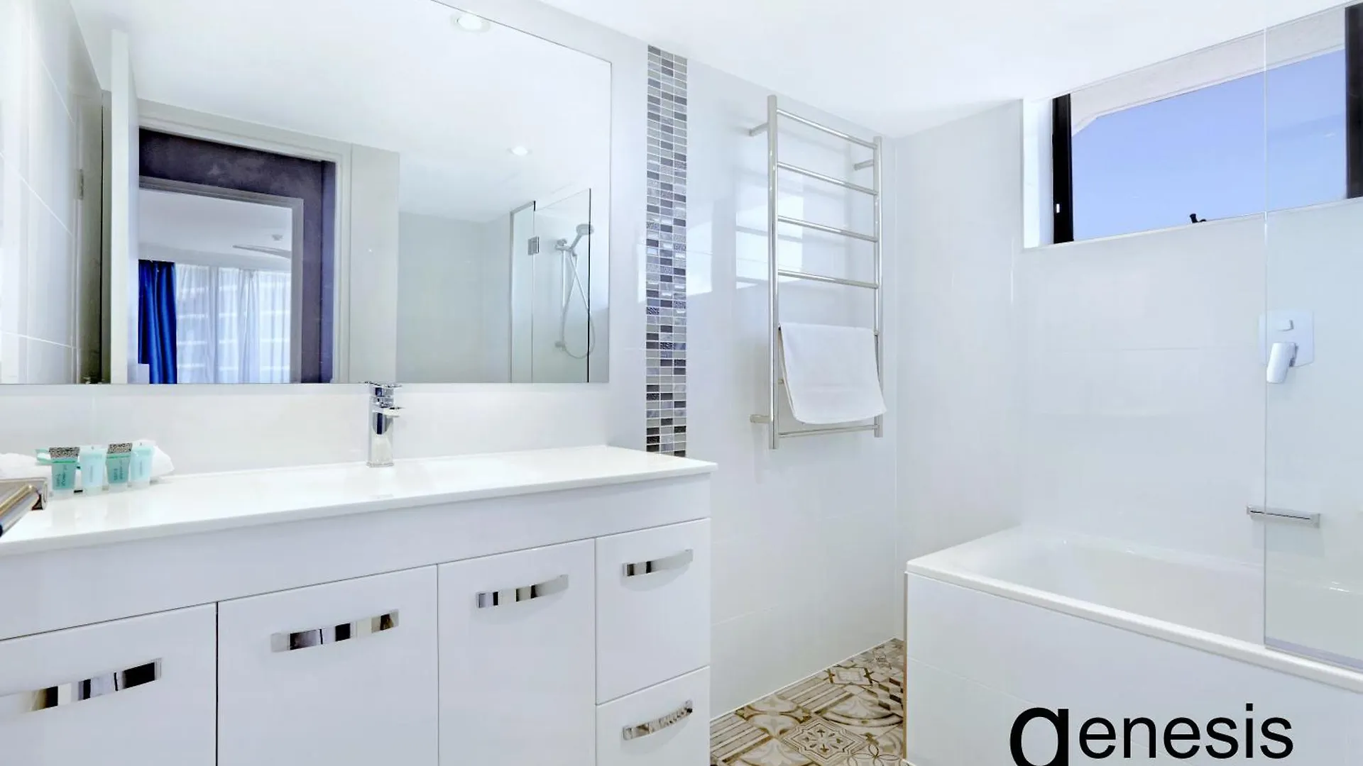 Genesis By Premium Aparthotel Gold Coast