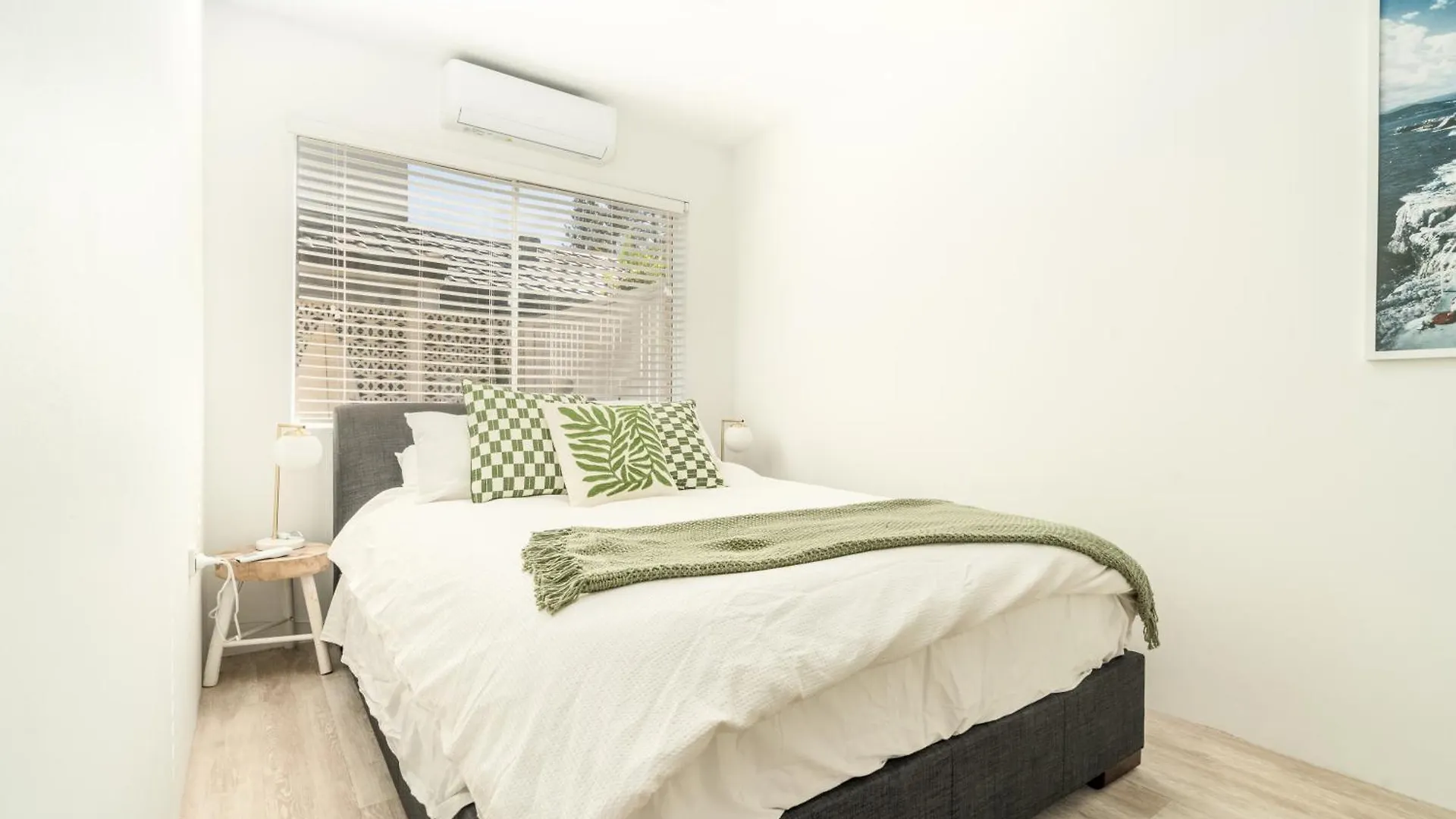 Palma - Couples Shack! Gold Coast