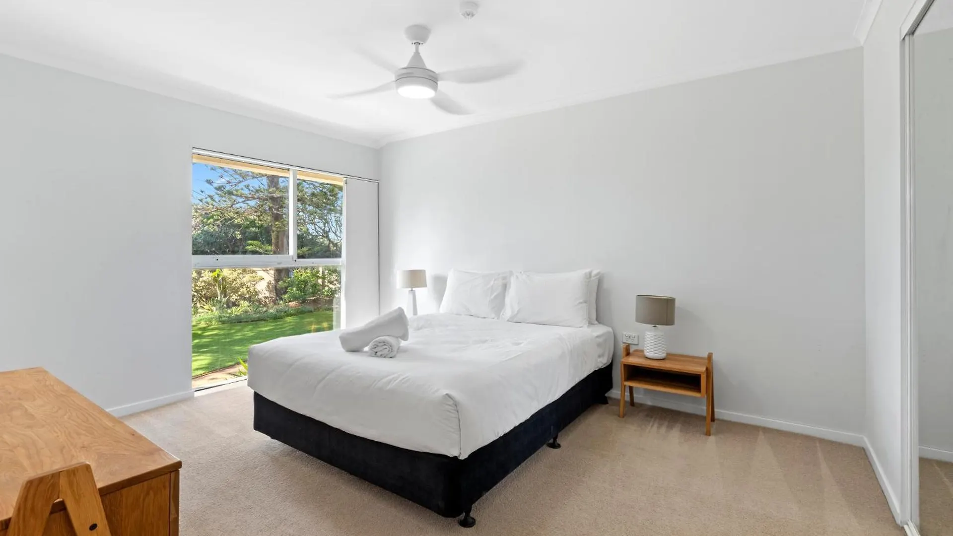 Narrowneck Court 4*