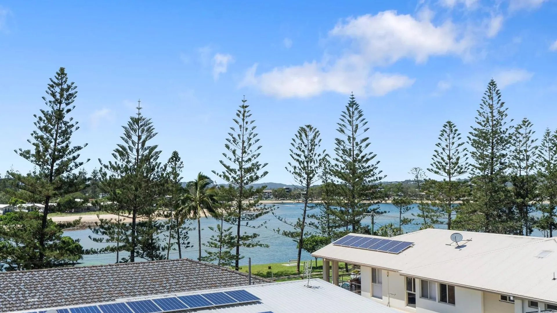 Iconic Burleigh Heads Luxury * Gold Coast