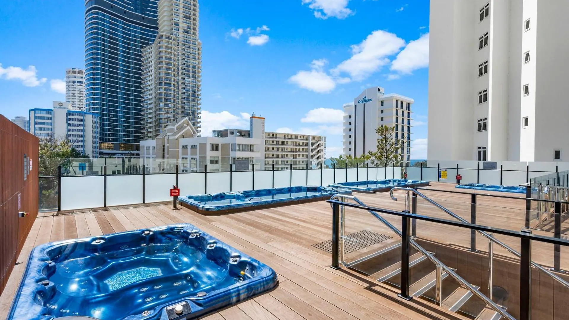Apartment Modern Twin Units In Surfers Paradise - Q *