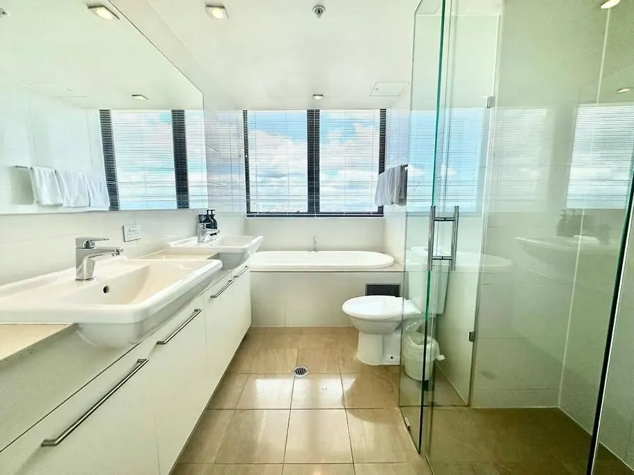 Amazing Sierra Grand 26th Floor Apartment *