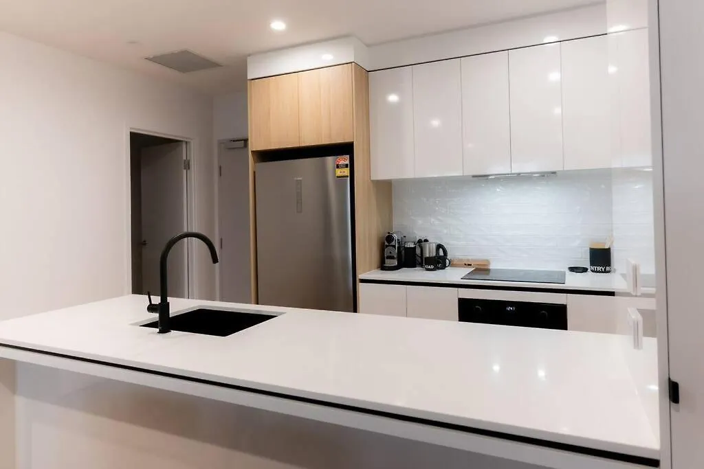 Apartment Family In Surfers Paradise Gold Coast