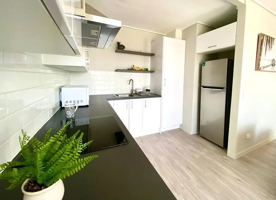 Burleigh Retreat Near Beach, Free Wi-fi * Gold Coast