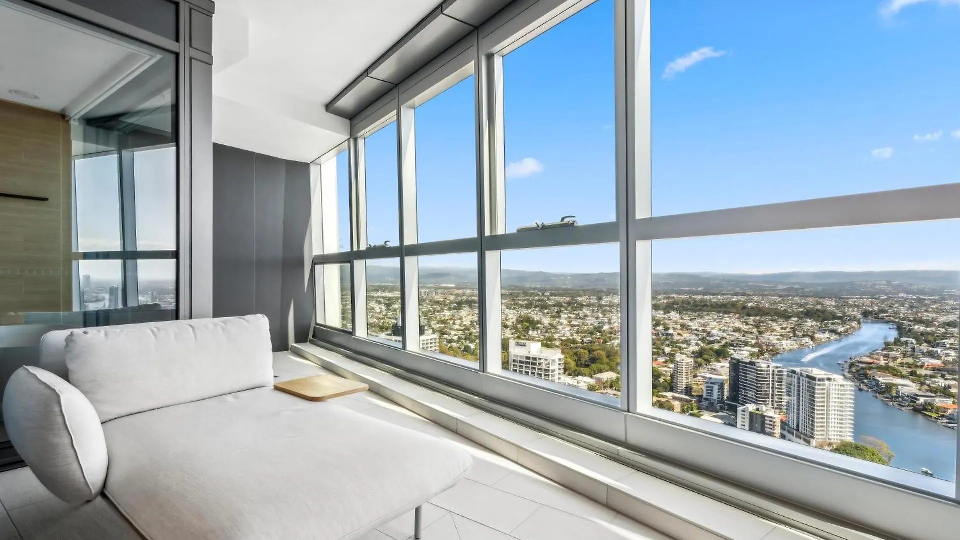 Jewel Beachfront Residences Apartment Gold Coast