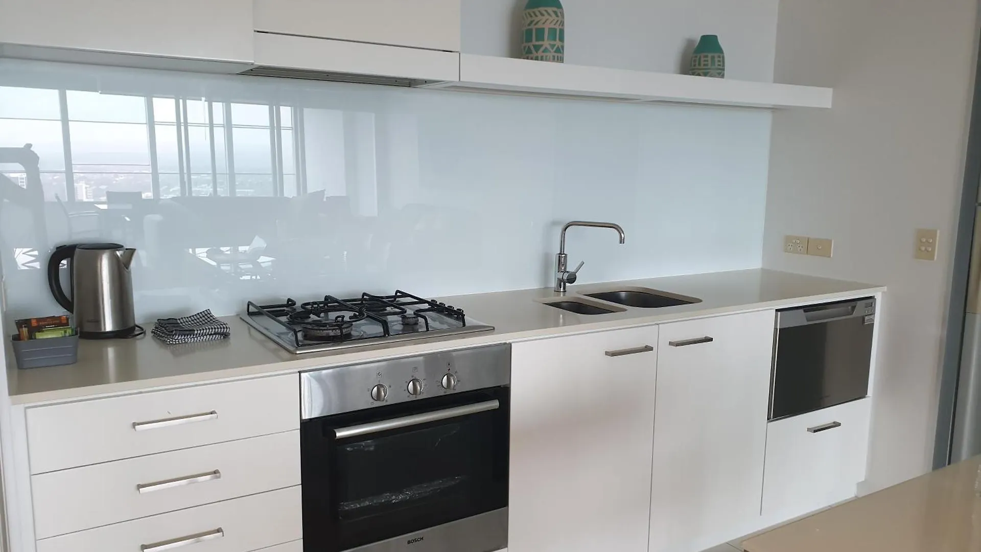 L36 Skyline View Lux And Modern At Q1 2br 1b 1c *