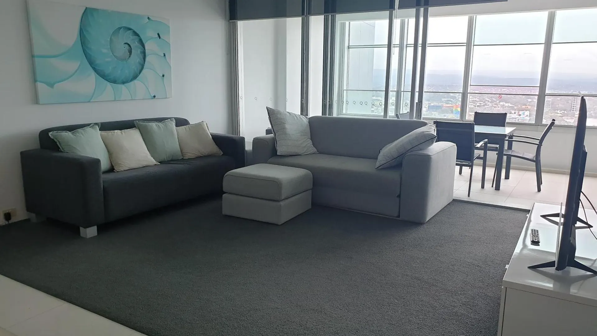 L36 Skyline View Lux And Modern At Q1 2br 1b 1c