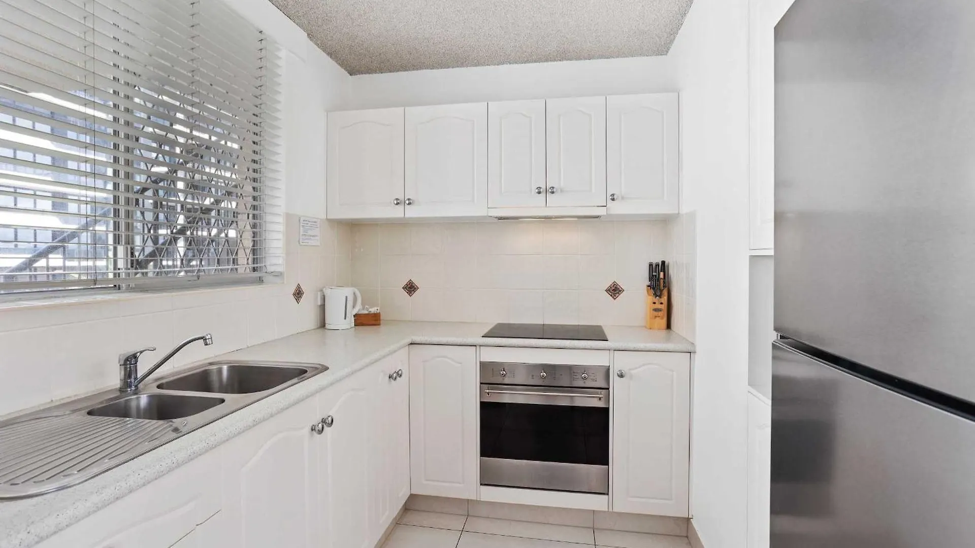 Wyuna Ocean Views In Burleigh Apartment *