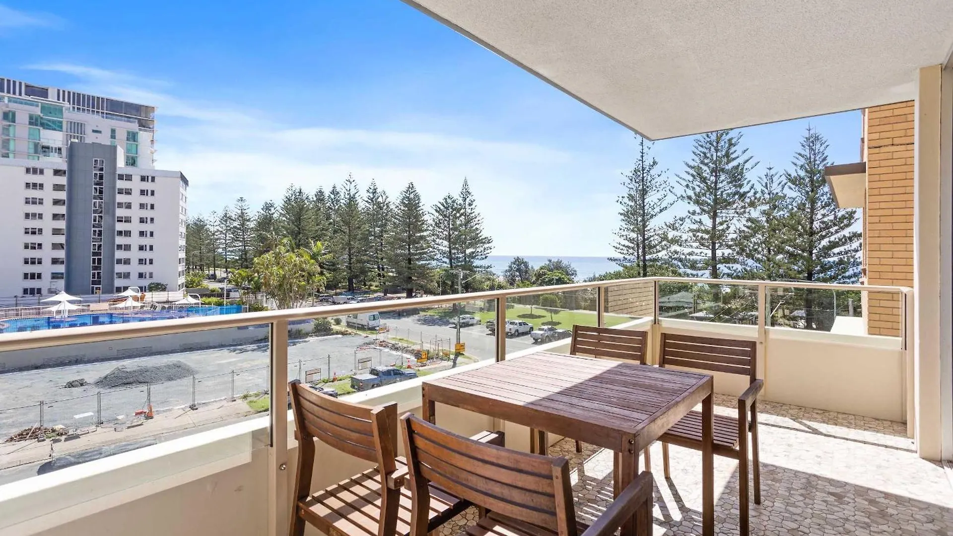 Wyuna Ocean Views In Burleigh * Gold Coast