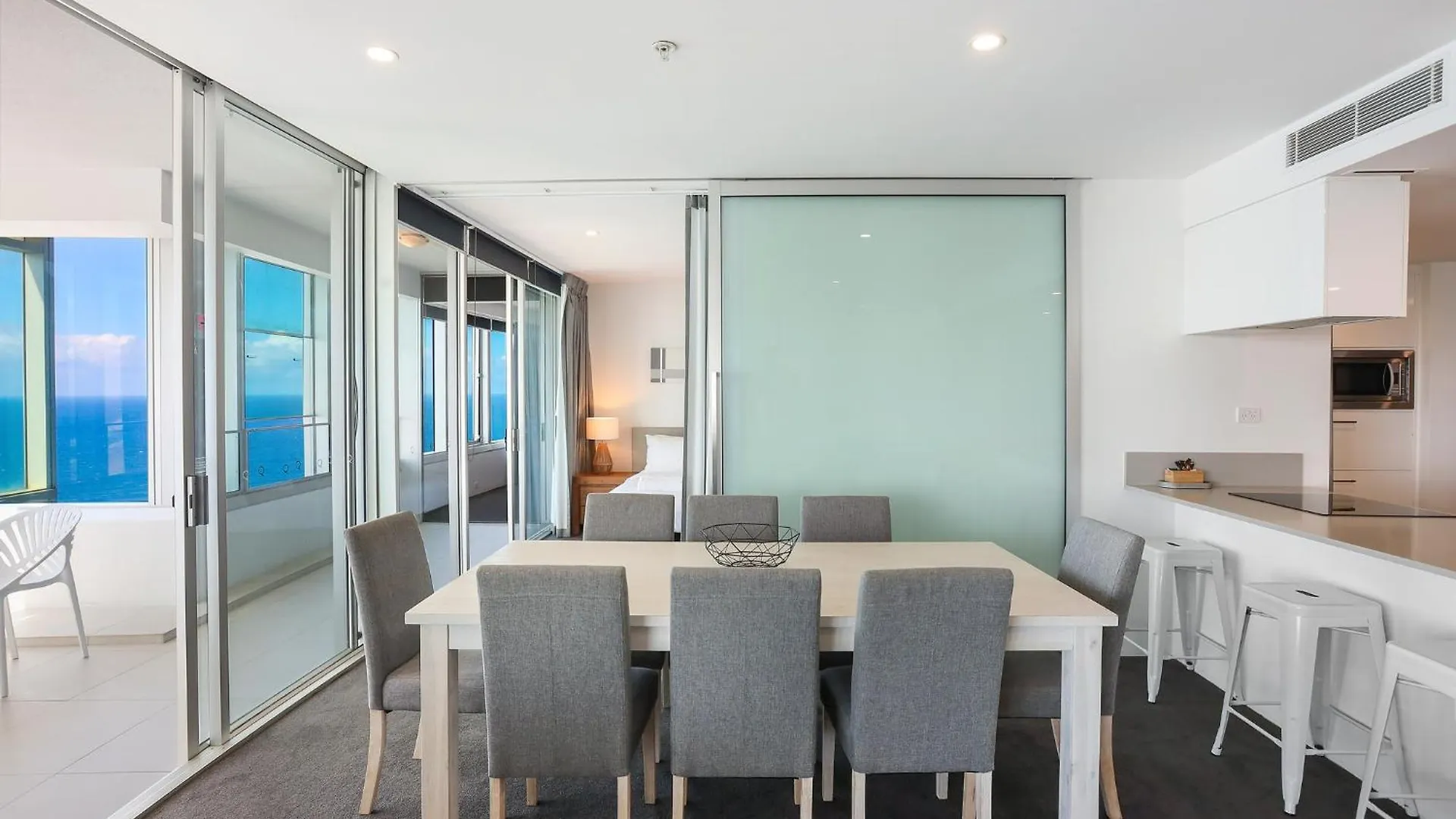 Tallest Tower Skyhomes | 9 Hamilton Avenue