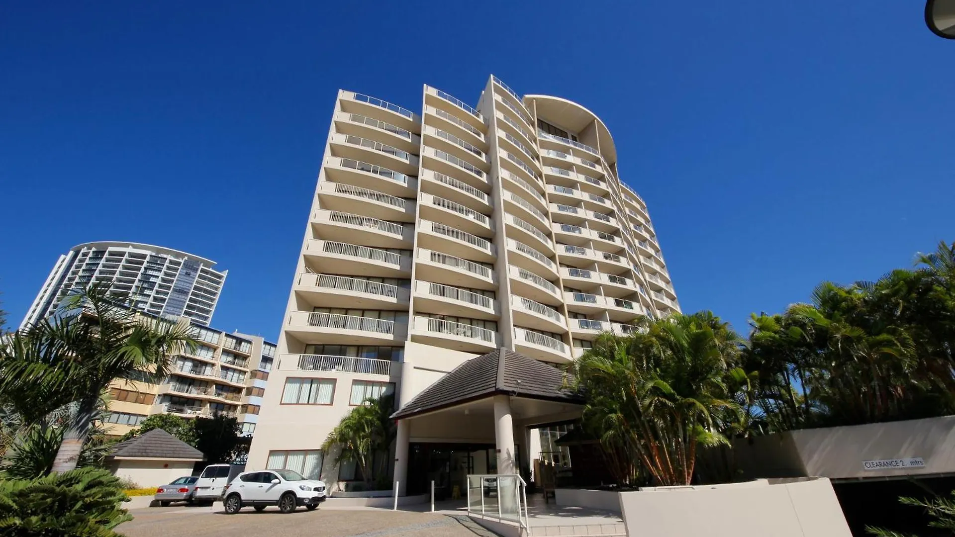 Apartment Broadbeach 600